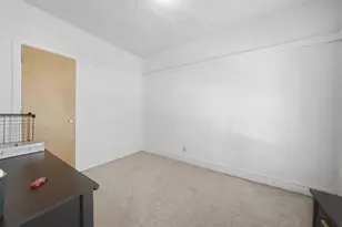 955 E 61st St, Chicago, IL 60637 - Photo 7