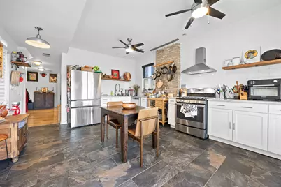 1527 W 18th Place, Chicago, IL 60608 - Photo 7
