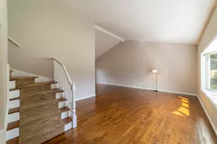 200 N Maple St, Addison, IL 60101 - Photo 11