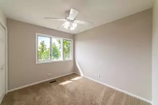 200 N Maple St, Addison, IL 60101 - Photo 41