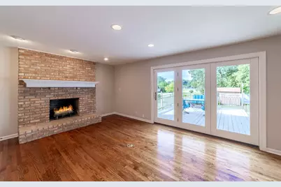 200 N Maple Street, Addison, IL 60101 - Photo 25