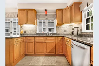 1130 Duncan Avenue, Elgin, IL 60120 - Photo 9