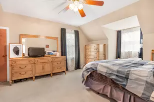 1130 Duncan Ave, Elgin, IL 60120 - Photo 17