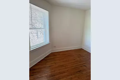 7741 S Yates Boulevard #3, Chicago, IL 60649 - Photo 9