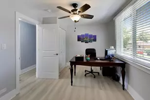 7720 W 65th Pl, Bedford Park, IL 60501 - Photo 29