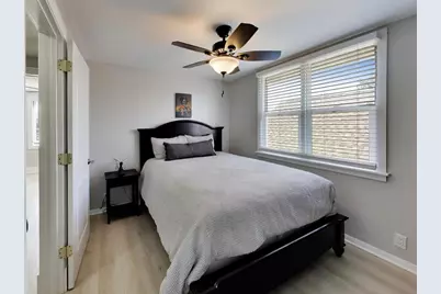 7720 W 65th Place, Bedford Park, IL 60501 - Photo 23