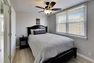 7720 W 65th Pl, Bedford Park, IL 60501 - Photo 23
