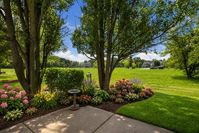 625 Arbor Circle, Lakemoor, IL 60051 - Photo 21