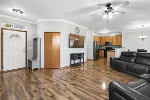 625 Arbor Cir, Lakemoor, IL 60051 - Photo 5