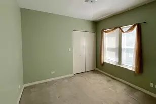 1017 E 46th St, Chicago, IL 60653 - Photo 5