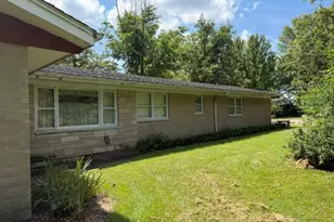 6375 W Indian Trail Rd, Verona, IL 60479 - Photo 3