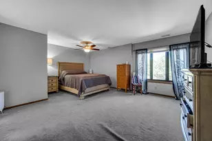 2726 Harbor Dr, Joliet, IL 60431 - Photo 13