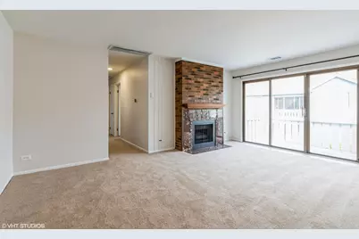 261 Driftwood Lane #A2, Schaumburg, IL 60193 - Photo 3
