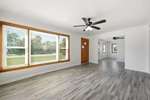 829 N Roy Ave, Melrose Park, IL 60164 - Photo 5