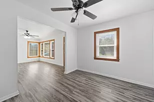 829 N Roy Ave, Melrose Park, IL 60164 - Photo 7