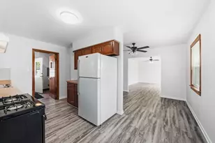 829 N Roy Ave, Melrose Park, IL 60164 - Photo 9