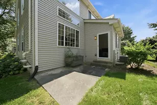 24 Stonegate Ln, Streamwood, IL 60107 - Photo 43