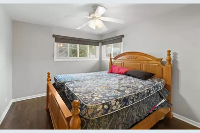 4639 Howard Street, Skokie, IL 60076 - Photo 9
