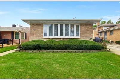 4639 Howard Street, Skokie, IL 60076 - Photo 1