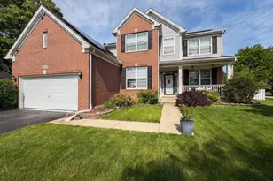 1615 Maureen Dr, Hoffman Estates, IL 60192 - Photo 1