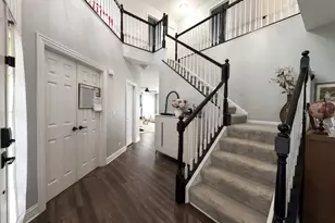 1615 Maureen Dr, Hoffman Estates, IL 60192 - Photo 3