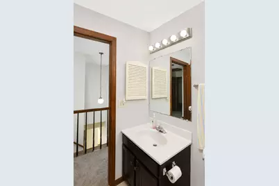 107 S Elroy Avenue, Bartlett, IL 60103 - Photo 17