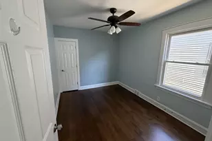 5475 N Monitor Ave, Chicago, IL 60630 - Photo 9