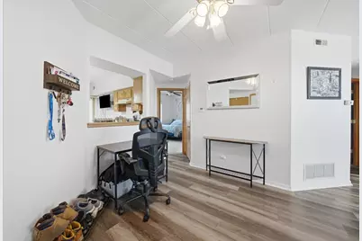 7900 Nagle Avenue #2N, Burbank, IL 60459 - Photo 5