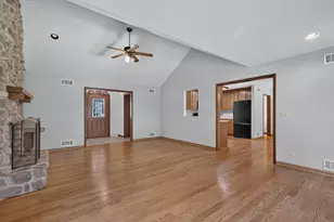 2945 W Southmor Rd, Morris, IL 60450 - Photo 9