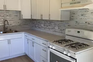 536 Fremont St, West Chicago, IL 60185 - Photo 9