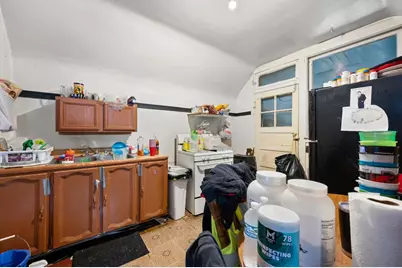 5630 S Albany Avenue, Chicago, IL 60629 - Photo 15