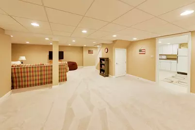338 S Gibbons Avenue, Arlington Heights, IL 60004 - Photo 39