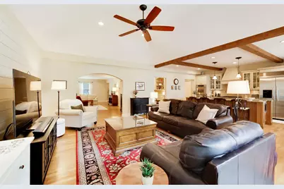 338 S Gibbons Avenue, Arlington Heights, IL 60004 - Photo 19