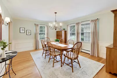338 S Gibbons Avenue, Arlington Heights, IL 60004 - Photo 9
