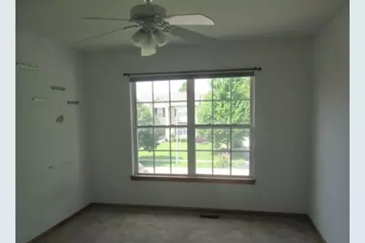242 Berkshire Lane, Sugar Grove, IL 60554 - Photo 13