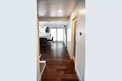 821 Main Street, Carthage, IL 62321 - Photo 9