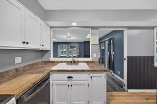 9313 Baldwin Dr, Machesney Park, IL 61115 - Photo 7
