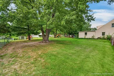9313 Baldwin Drive, Machesney Park, IL 61115 - Photo 27