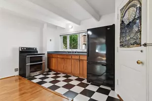 1922 W Norwood St, Chicago, IL 60660 - Photo 11