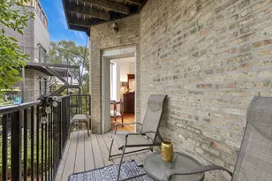3649 N Wolcott Ave, Chicago, IL 60613 - Photo 9