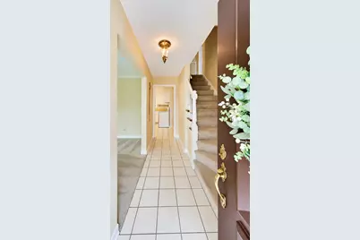 412 S Banbury Road, Arlington Heights, IL 60005 - Photo 3
