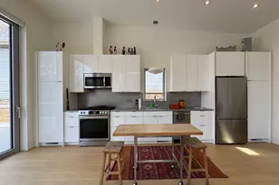 2159 W Evergreen Ave, Chicago, IL 60622 - Photo 11