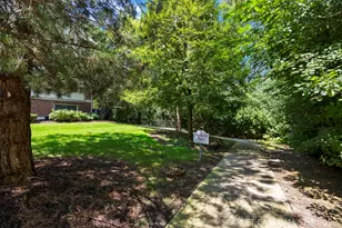 1419 S Fairfield Ave, Lombard, IL 60148 - Photo 19