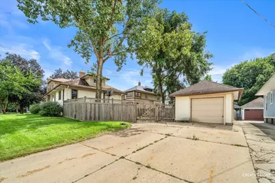 450 Arlington Avenue, Elgin, IL 60120 - Photo 3