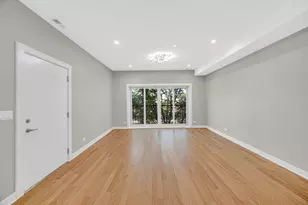 3225 S Halsted St, Chicago, IL 60608 - Photo 5