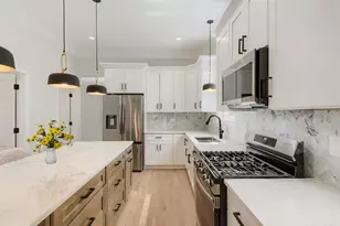 4229 S Princeton Ave, Chicago, IL 60609 - Photo 3