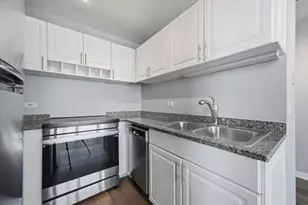 3660 N Lake Shore Dr, Chicago, IL 60613 - Photo 7
