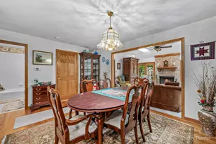 1093 1st St, Batavia, IL 60510 - Photo 7