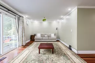 6126 N Francisco Ave, Chicago, IL 60659 - Photo 3