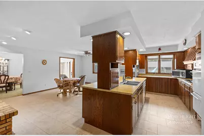 101 Countryside Lane, Crescent City, IL 60928 - Photo 9